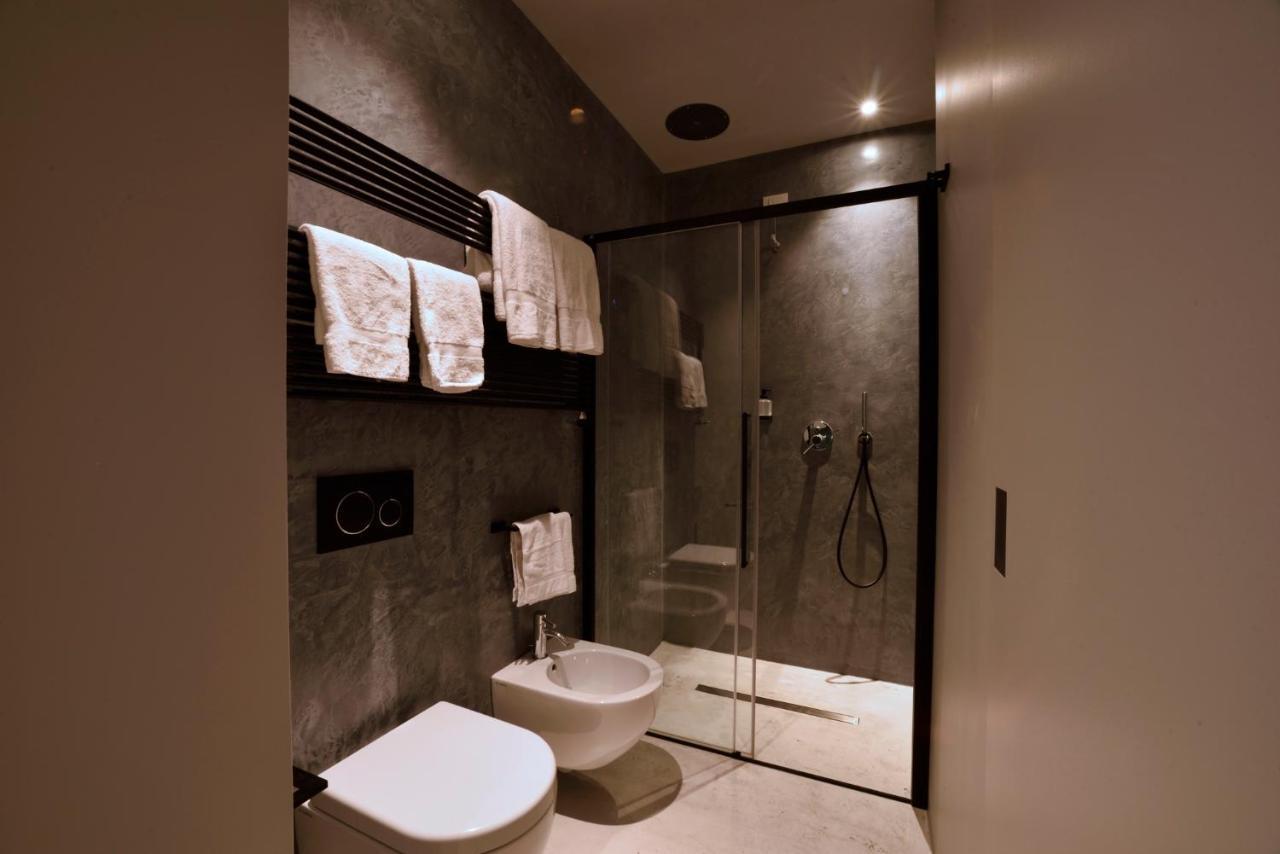 Boutique Hotel De La Ville Laigueglia Zewnętrze zdjęcie